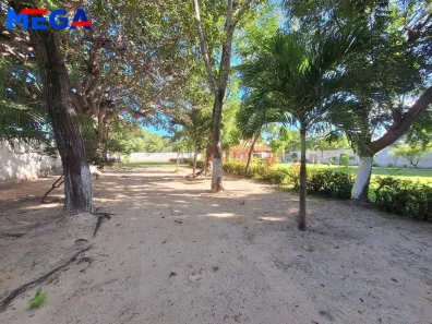 Fazenda / Sítio / Chácara com 5 Quartos para alugar, 540m² no Coaçu, Eusébio
