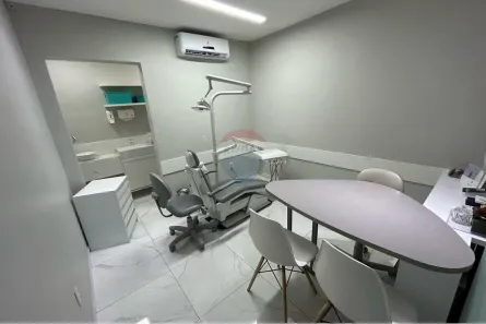 Loja / Salão / Ponto Comercial à venda, 13m² no Tirol, Natal