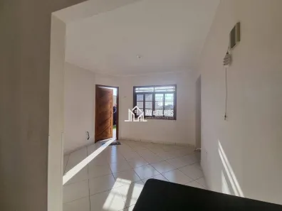 Casa com 2 Quartos para alugar, 53m² no Vila Juliana, Piraquara