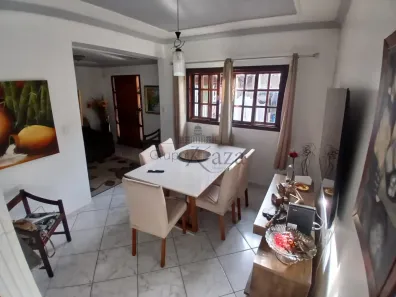 Casa de Condomínio com 3 Quartos à venda, 100m² no Eugênio de Mello, São José dos Campos