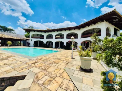 Fazenda / Sítio / Chácara com 5 Quartos para venda ou aluguel, 951m² no Granja Viana, Cotia