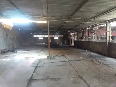Galpão / Depósito / Armazém para alugar, 1655m² no Centro, São João de Meriti