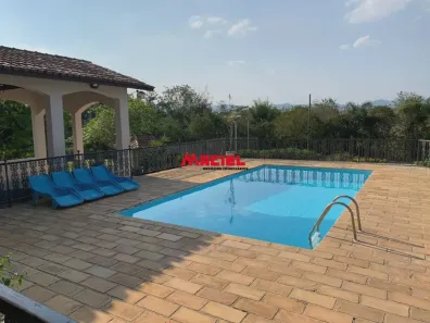 Fazenda / Sítio / Chácara com 4 Quartos à venda, 300m² no Chácara Marambaia, Caçapava