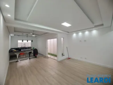 Sobrado com 3 Quartos à venda, 156m² no Jardim Bandeirantes, Poços de Caldas