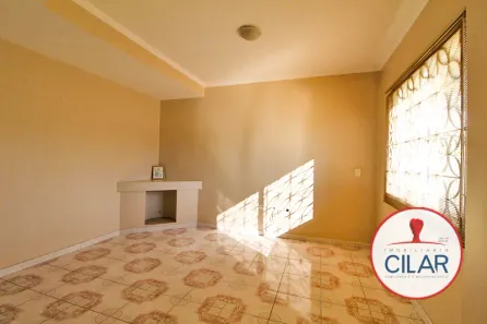 Sobrado com 3 Quartos à venda, 165m² no Bom Retiro, Curitiba