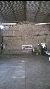 Galpão / Depósito / Armazém à venda, 300m² no Jardim do Algarve, Itaquaquecetuba