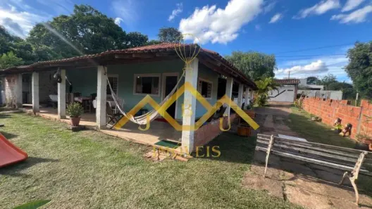 Fazenda / Sítio / Chácara com 3 Quartos à venda, 150m² no Recanto Maravilha, Boituva