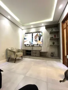 Sobrado com 3 Quartos à venda, 140m² no Nossa Senhora das Graças, Canoas