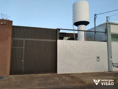 Galpão / Depósito / Armazém à venda, 600m² no Parque das Laranjeiras, Uberaba