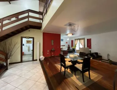 Casa de Condomínio com 4 Quartos para venda ou aluguel, 780m² no Chácara dos Junqueiras, Carapicuíba