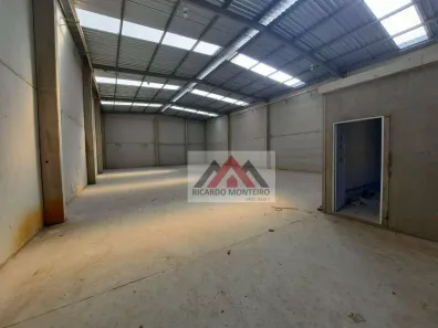 Galpão / Depósito / Armazém para alugar, 400m² no Cidade Nova, Pindamonhangaba