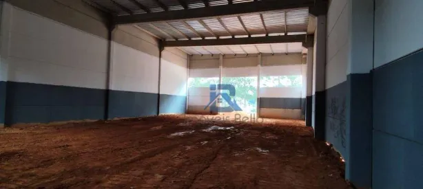 Galpão / Depósito / Armazém para alugar, 650m² no Loteamento Parque dos Canários, Itatiba