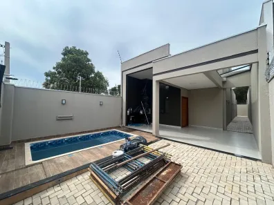 Casa com 3 Quartos à venda, 130m² no Plano Diretor Sul, Palmas