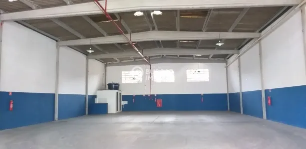 Galpão / Depósito / Armazém para alugar, 500m² no Portão, Lauro de Freitas
