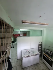 Loja / Salão / Ponto Comercial à venda, 60m² no Campos Elíseos, Resende