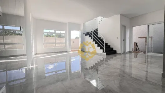 Sobrado com 3 Quartos à venda, 110m² no Boqueirão, Curitiba