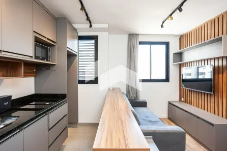 Apartamento com 1 Quarto para alugar, 33m² no Centro, Curitiba