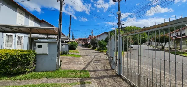 Sobrado com 2 Quartos à venda, 86m² no Hípica, Porto Alegre