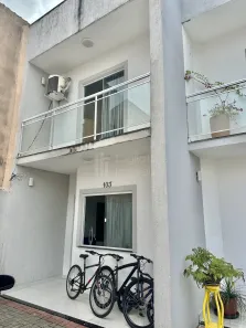 Sobrado com 2 Quartos à venda, 74m² no Bananeiras (Iguabinha), Araruama