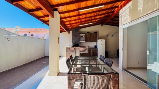 Sobrado com 2 Quartos à venda, 68m² no Jardim Interlagos, Hortolândia