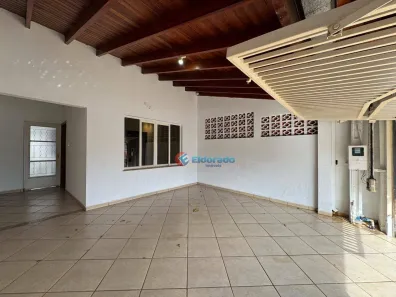 Casa com 3 Quartos para alugar, 140m² no Parque Residencial Casarão, Sumaré