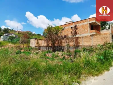 Terreno / Lote / Condomínio à venda, 270m² no São Damião, Vespasiano