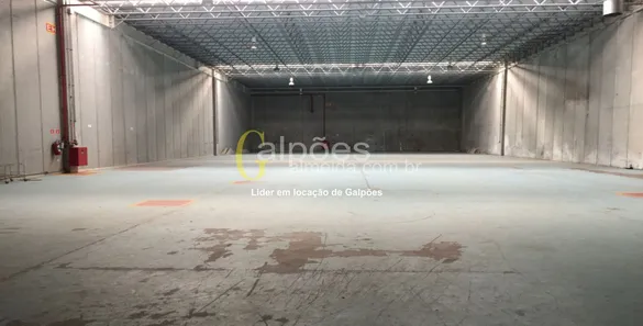 Galpão / Depósito / Armazém para alugar, 1500m² no Santa Fé, Osasco