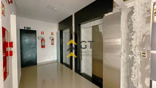 Prédio Inteiro para venda ou aluguel, 323m² no Gleba Fazenda Palhano, Londrina