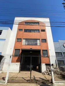 Galpão / Depósito / Armazém à venda, 712m² no São Geraldo, Porto Alegre