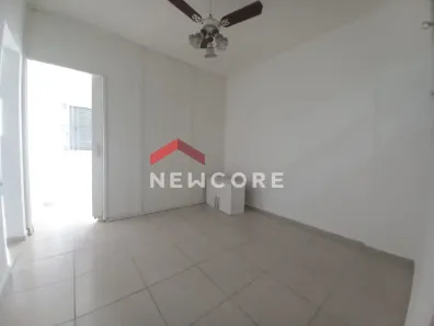 Kitnet à venda, 32m² no Aviação, Praia Grande