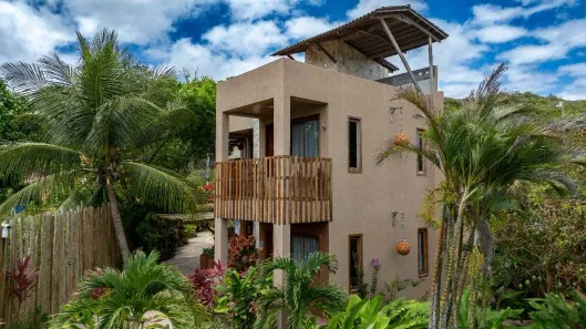 Hotel / Motel / Pousada com 11 Quartos à venda, 431m² no , Baía Formosa
