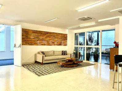 Prédio Inteiro para alugar, 760m² no Vila Andrade, São Paulo