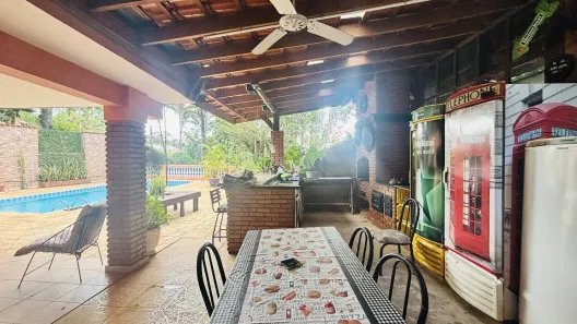 Fazenda / Sítio / Chácara com 2 Quartos à venda, 245m² no Parque dos Cafezais II, Itupeva