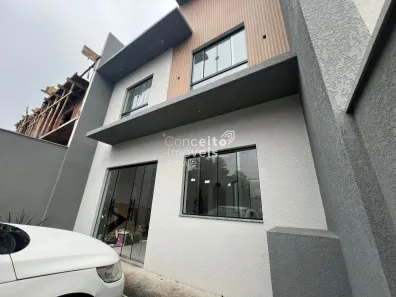 Sobrado com 2 Quartos à venda, 97m² no Boa Vista, Joinville