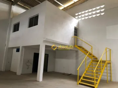 Galpão / Depósito / Armazém para alugar, 530m² no Maracujá, Escada