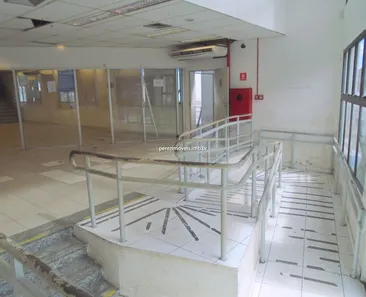 Casa Comercial para alugar, 1071m² no Centro, Poá