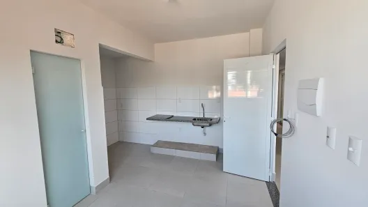 Kitnet com 1 Quarto para alugar, 27m² no Vila Redenção, Goiânia