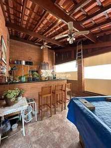 Fazenda / Sítio / Chácara com 2 Quartos à venda, 250m² no , Ipeúna