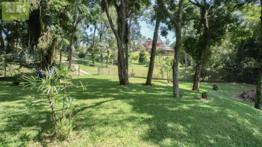 Fazenda / Sítio / Chácara com 4 Quartos à venda, 5000m² no Centro, Mairinque