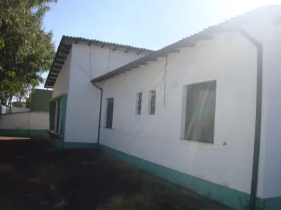 Casa Comercial com 5 Quartos para venda ou aluguel, 408m² no Centro, Pindamonhangaba