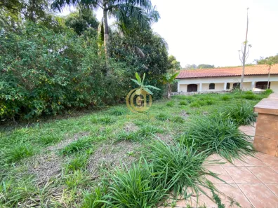 Fazenda / Sítio / Chácara com 3 Quartos para alugar, 378m² no Condomínio Lagoinha, Jacareí