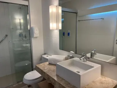 Apartamento com 1 Quarto para alugar, 24m² no Gonzaga, Santos