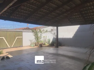 Sobrado com 3 Quartos à venda, 184m² no Santa Genoveva, Goiânia