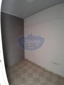 Conjunto Comercial / Sala para alugar, 30m² no Jardim Caiubi, Itaquaquecetuba