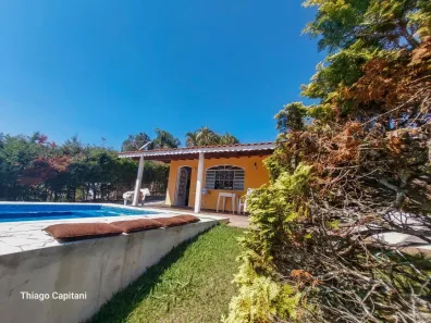 Fazenda / Sítio / Chácara com 2 Quartos à venda, 86m² no Alpes D Ouro, Bom Jesus dos Perdões