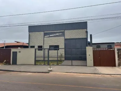 Galpão / Depósito / Armazém à venda, 360m² no Jardim Canadá, Nova Lima