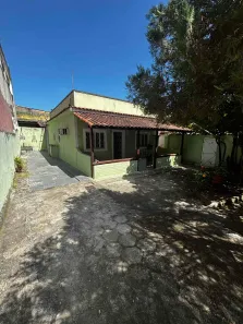 Casa com 2 Quartos à venda, 82m² no Comendador Soares, Nova Iguaçu