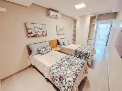 Sobrado com 4 Quartos para venda ou aluguel, 300m² no Riviera, Bertioga
