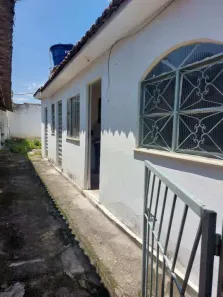 Casa com 1 Quarto para alugar, 30m² no Centro, São João de Meriti