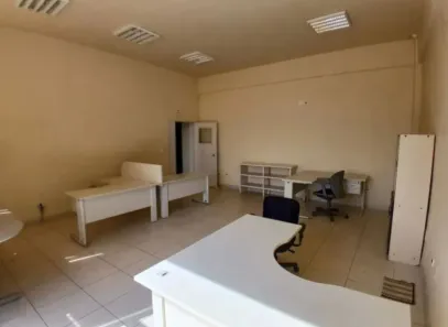 Galpão / Depósito / Armazém com 2 Quartos para alugar, 750m² no Jardim Califórnia, Jacareí